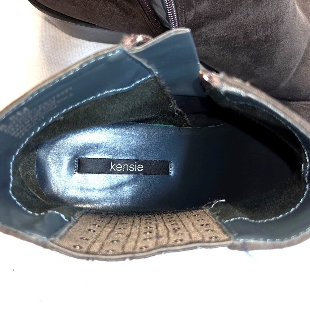 Kensie Taupe Anthony Faux Suede Block Heel Studded Ankle Booties Size 8.5M - Picture 7 of 9